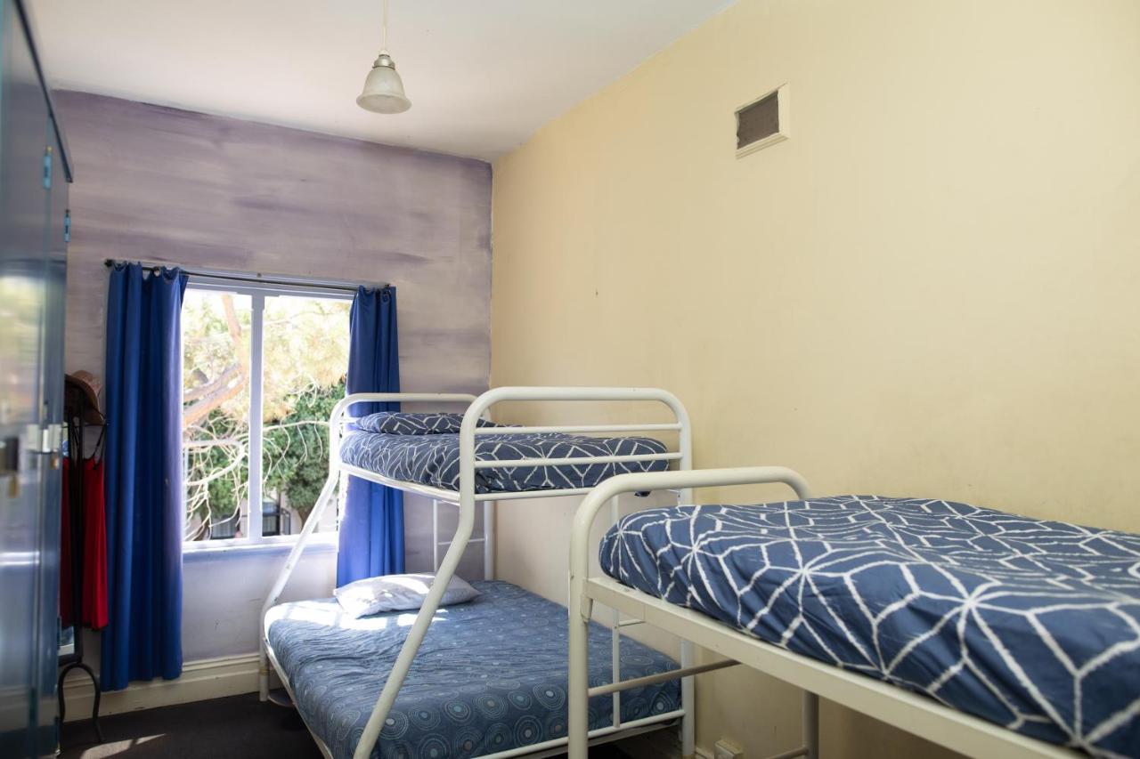 Albergue Pirates Backpackers Fremantle Exterior foto