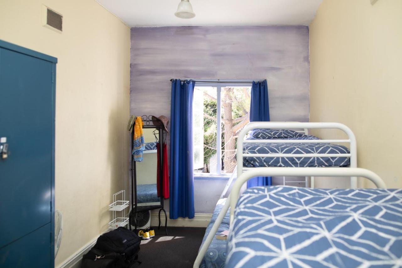 Albergue Pirates Backpackers Fremantle Exterior foto